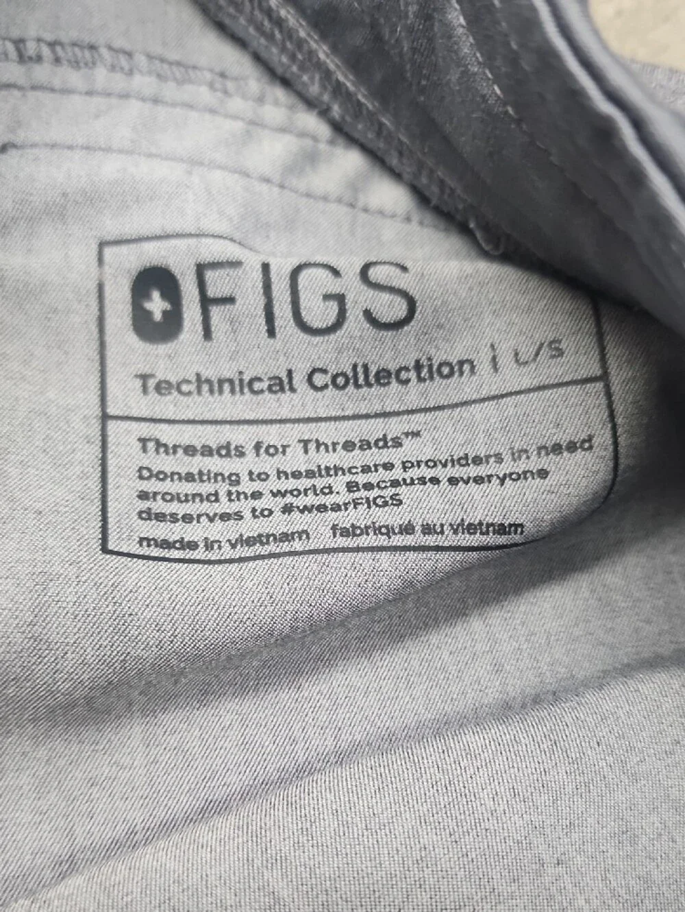 Figs Men's Light Gray Cargo Pants with Green Drawstring